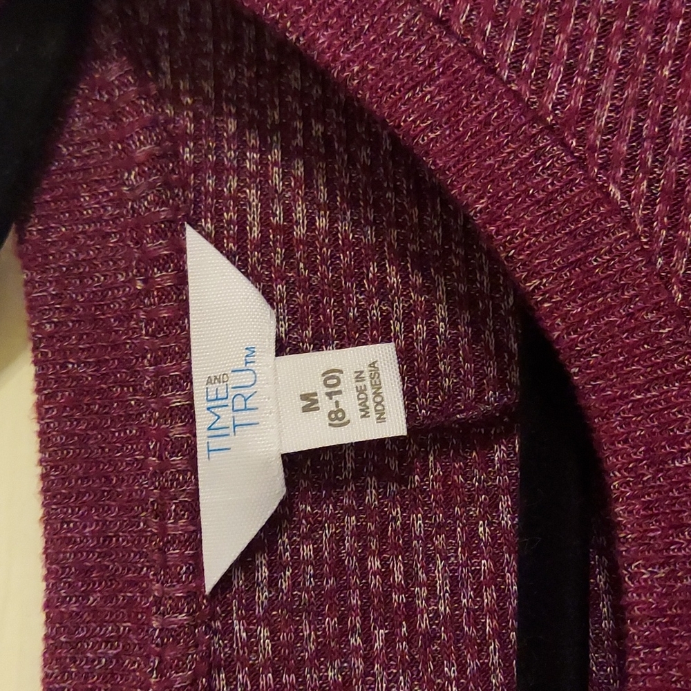 Sweater - Picture 2 of 7